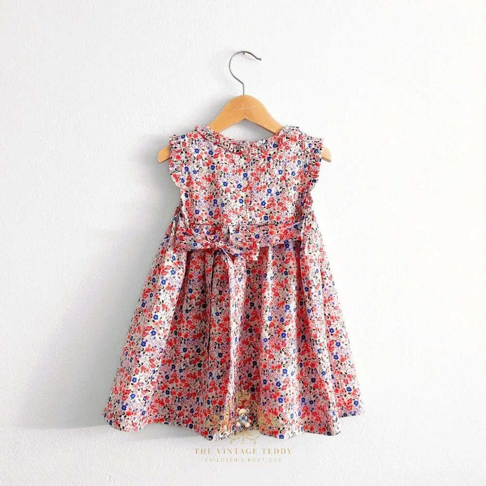 NWT Lovely Girls Smocked Embroidered Dress Boutique Special Occassion Formal 18M - Picture 2 of 5